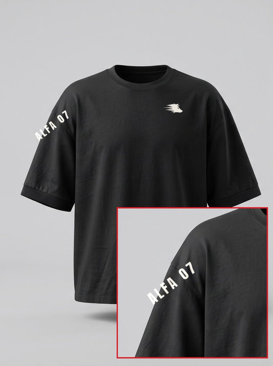 Nombre en la manga de la playera oversize