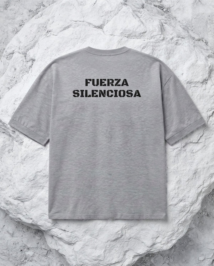Fuerza silenciosa · Oversize Operación Solo